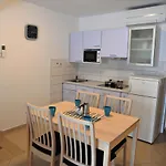 Palma & Pino Apartment Cres