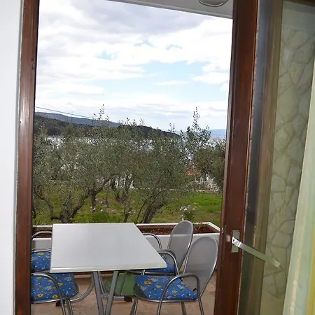Apartman Palma & Pino Cres