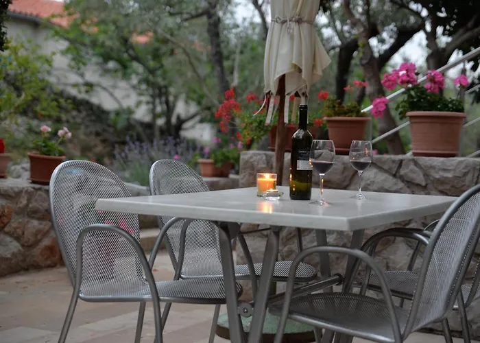 Apartament Palma & Pino Cres