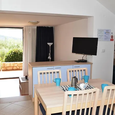 Palma & Pino Appartement Cres