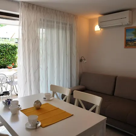 Apartman Palma & Pino Cres